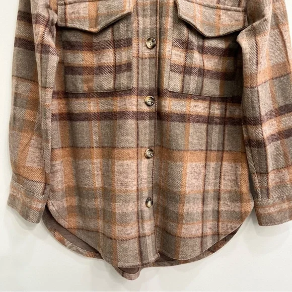 Beachlunchlounge neutral tan brown plaid shirt shacket woman’s size small - Picture 4 of 8